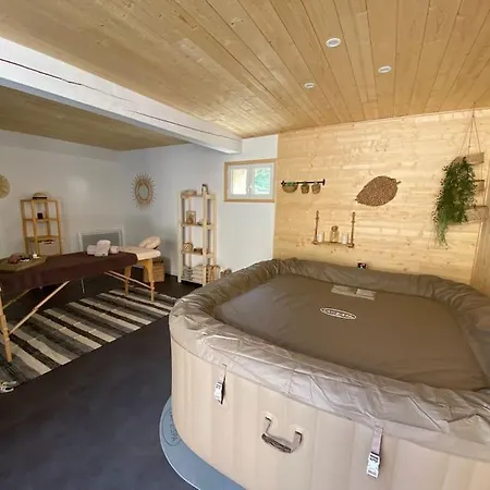 Holiday home Gabantelye Saint-Paulet-de-Caisson