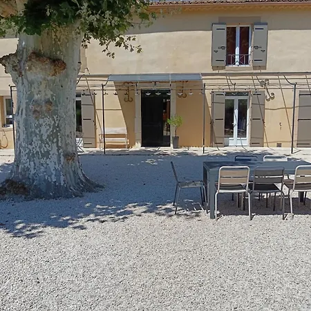 Holiday home Gabantelye Saint-Paulet-de-Caisson